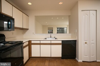 8 Shelton Ct, Reisterstown, MD 21136 - photo 5