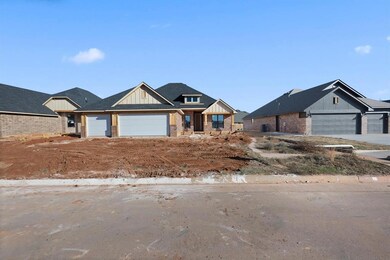 5108 Misty Wood Ln, Mustang, OK 73064 - photo 3