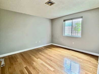 35 Prospect St unit 204, Woburn, MA 01801 - photo 5