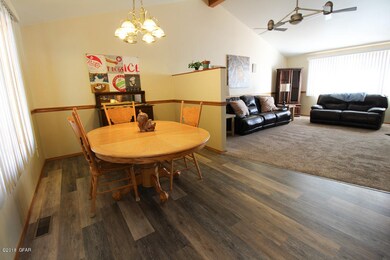 Diningroom 2