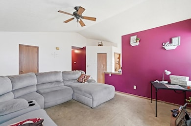 944 Lavender Ln, Columbus, OH 43207 - photo 7