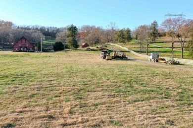 2064 Hillsboro Rd, Franklin, TN 37069 - photo 2