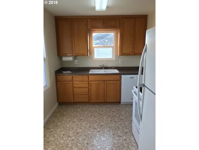 1410 Umatilla St SW, Albany, OR 97321 - photo 5