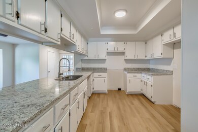 2965 Lopez Rd, Jacksonville, FL 32216 - photo 4