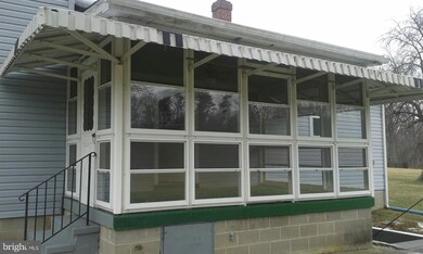 8840 Billingsley Rd, White Plains, MD 20695 - photo 7