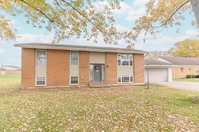 2642 Broadway Sidney-2