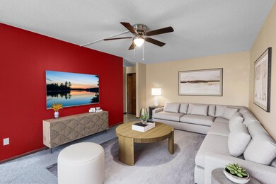 Cedarwood Condominiums unit 129, Edina, MN 55435 - photo 2