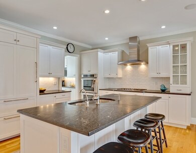 545 Harrington Ave, Concord, MA 01742 - photo 4