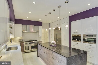 9326 Sprinklewood Ln, Potomac, MD 20854 - photo 7