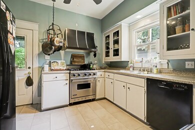 1419 Kipling St, Houston, TX 77006 - photo 7