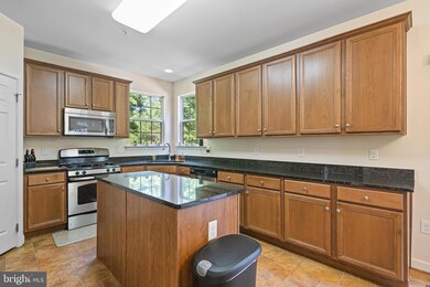 23661 Edgewood Way, California, MD 20619 - photo 7