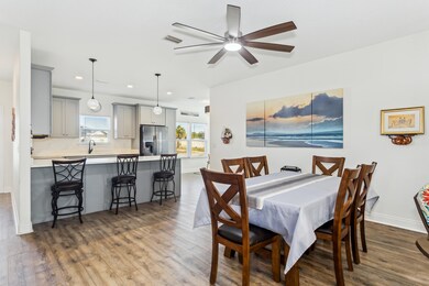 1312 Little Duck Cir Gulf Breeze FL 3256