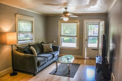 1034 Dakin St, Lansing, MI 48912 - photo 5