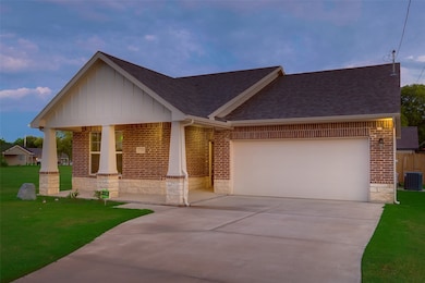 3709 Washington St, Greenville, TX 75401 - photo 6