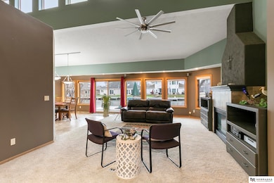 515 Pier 2, Lincoln, NE 68528 - photo 5