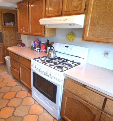 Kitchen 2