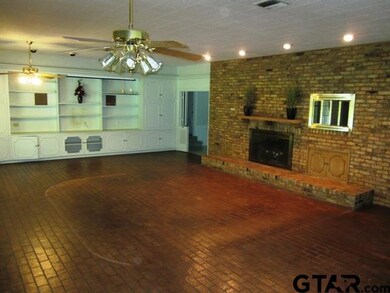 200 Glenhaven Dr, Tyler, TX 75701 - photo 6