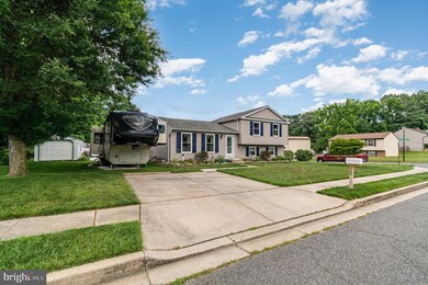 212 Sandhill Rd, Essex, MD 21221 - photo 3