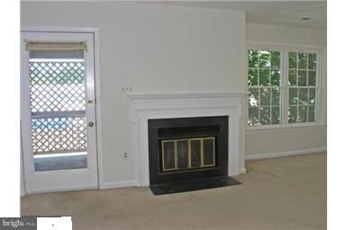 304D Locust St SE unit 16, Vienna, VA 22180 - photo 5