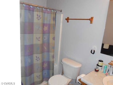 1816 New Lincoln Cir, Hopewell, VA 23860 - photo 6