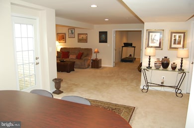 6028 N Meyer Dr, Elk Ridge, MD 21075 - photo 4