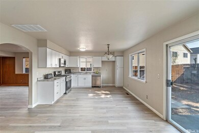 3151 Myles Dr, Sparks, NV 89434 - photo 4