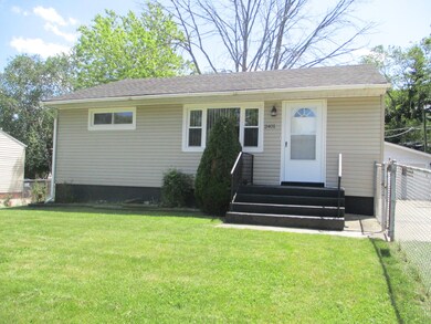 2401 Huron Terrace, Waukegan, IL 60087 - photo 2