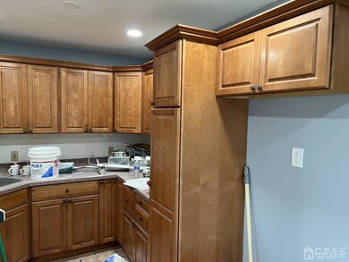 88 Wortylko St, Carteret, NJ 07008 - photo 4
