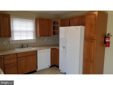 816 Maryland Ave, Woodbury, NJ 08096 - photo 6