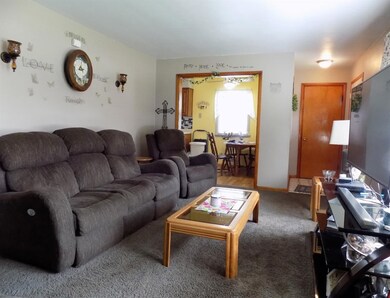 1347 N Harvey St, Griffith, IN 46319 - photo 3