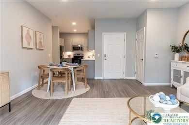 948 N Front St unit C-10, Allentown, PA 18102 - photo 5