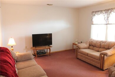 1514 Fernwood Rd, Slatington, PA 18080 - photo 7