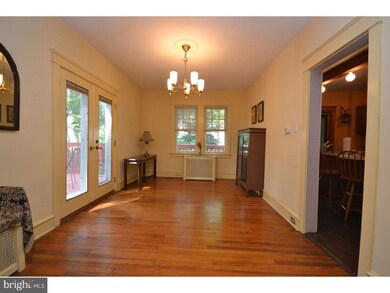 59 W Stewart Ave, Lansdowne, PA 19050 - photo 7