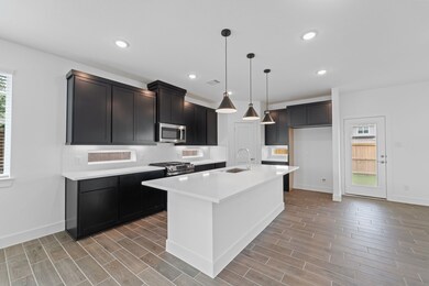 Photos are REPRESENTATIVE of the home /floor plan