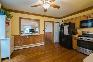 742 Chestnut St, Emmaus, PA 18049 - photo 7