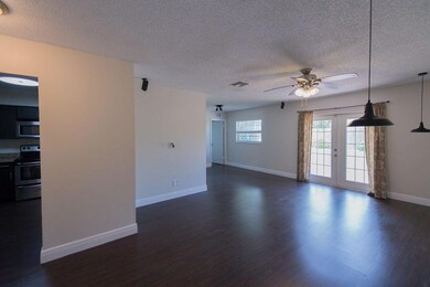 saxon living room 2