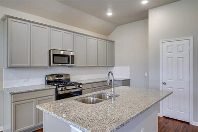 1002 Tomball Downs Dr, Tomball, TX 77375 - photo 7