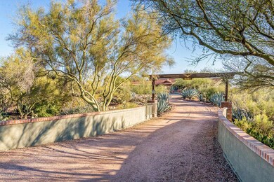 CIRCULAR DRIVE INTO PROPERTY