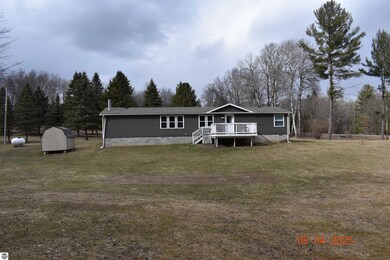 4273 Chaplow Ln, West Branch, MI 48661 - photo 3