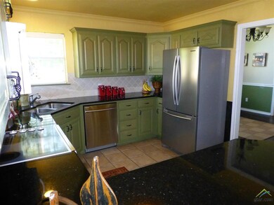 1534 Santa fe Trail, Tyler, TX 75703 - photo 6