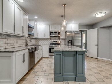 2512 NW 115th St, Oklahoma City, OK 73120 - photo 4