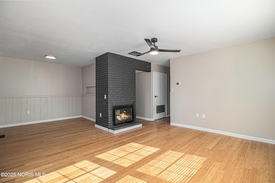 5662 Bernath Ct unit E, Toledo, OH 43615 - photo 4