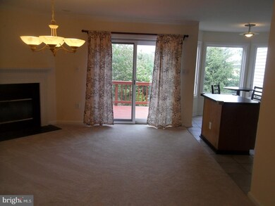 9317 Eagleview Dr, Lafayette Hill, PA 19444 - photo 5