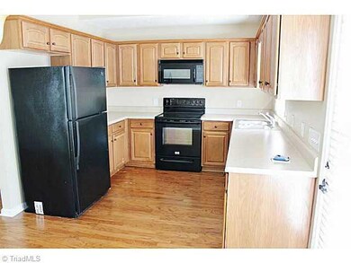 298 Rosemont Rd, Asheboro, NC 27203 - photo 4