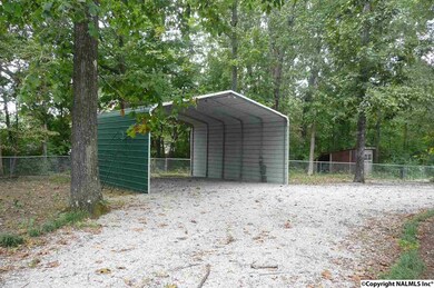 HAS UTILITIES AND SEPTIC HOOK UP