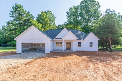 3669 Zoo Pkwy, Asheboro, NC 27205 - photo 5
