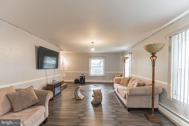 37 Parkside Cir, Willingboro, NJ 08046 - photo 4