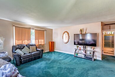 3138 Leonard St, Redding, CA 96002 - photo 4