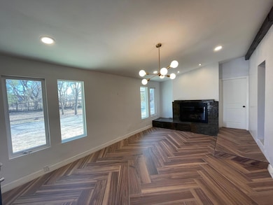 7524 N Loop Dr, El Paso, TX 79915 - photo 5