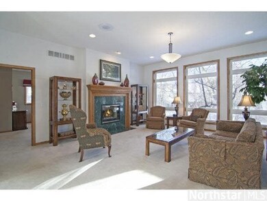 6254 Addington Ct, Eden Prairie, MN 55346 - photo 2